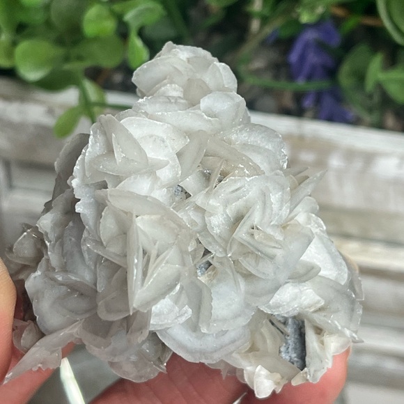 UV Reactive Rose Calcite - Picture 5 of 7